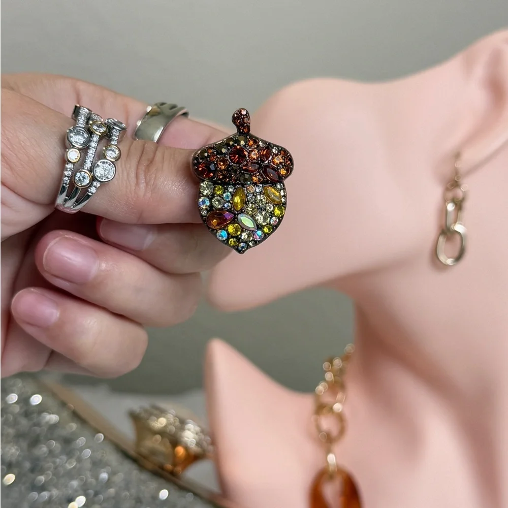 ⚜️❤️‍🔥 Elegant Multicolor Acorn Brooch 💎 - Picture 4 of 7